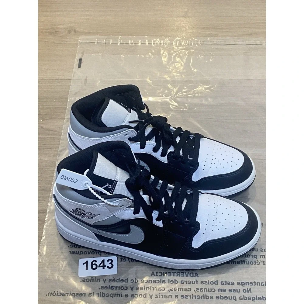 Nike Air Jordan 1 Mid White Shadow Grey 554724-073 Men's Size 8